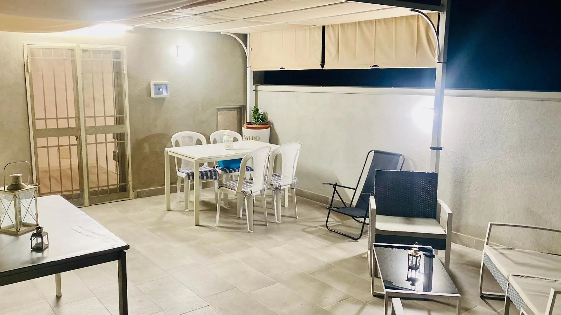 Royal House Bed and Breakfast Κατάνια