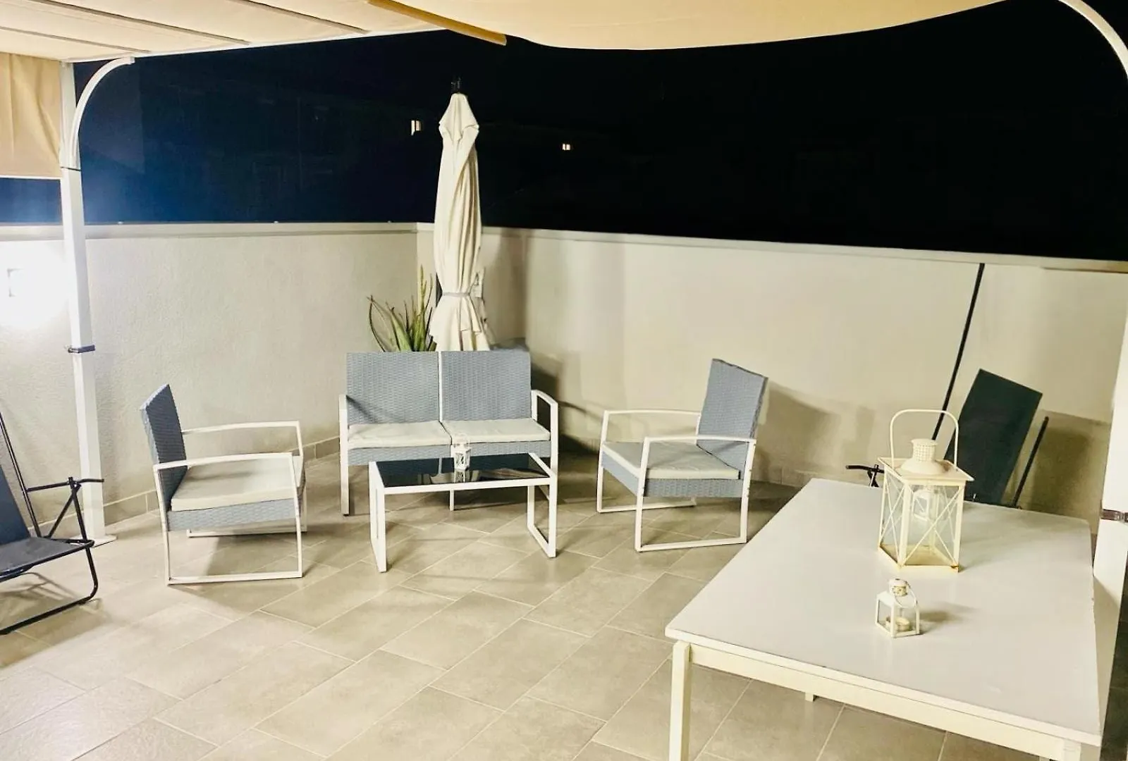 Royal House Bed and Breakfast Κατάνια